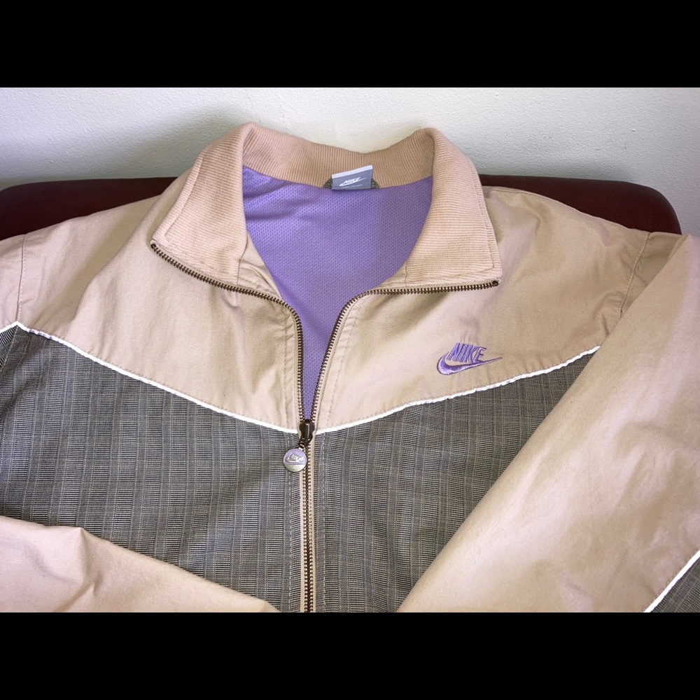 NIKE Track Jacket Windbreaker Lined Tan/Grey L